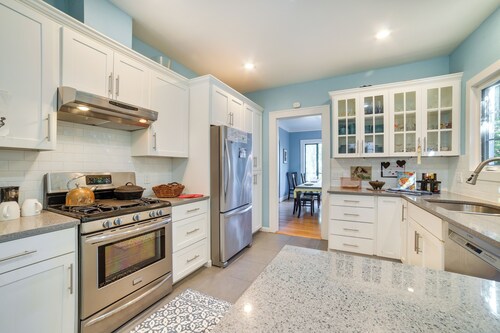 Historic Seattle Vacation Rental in Seward Park!