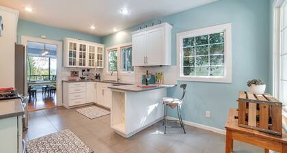 Historic Seattle Vacation Rental in Seward Park!