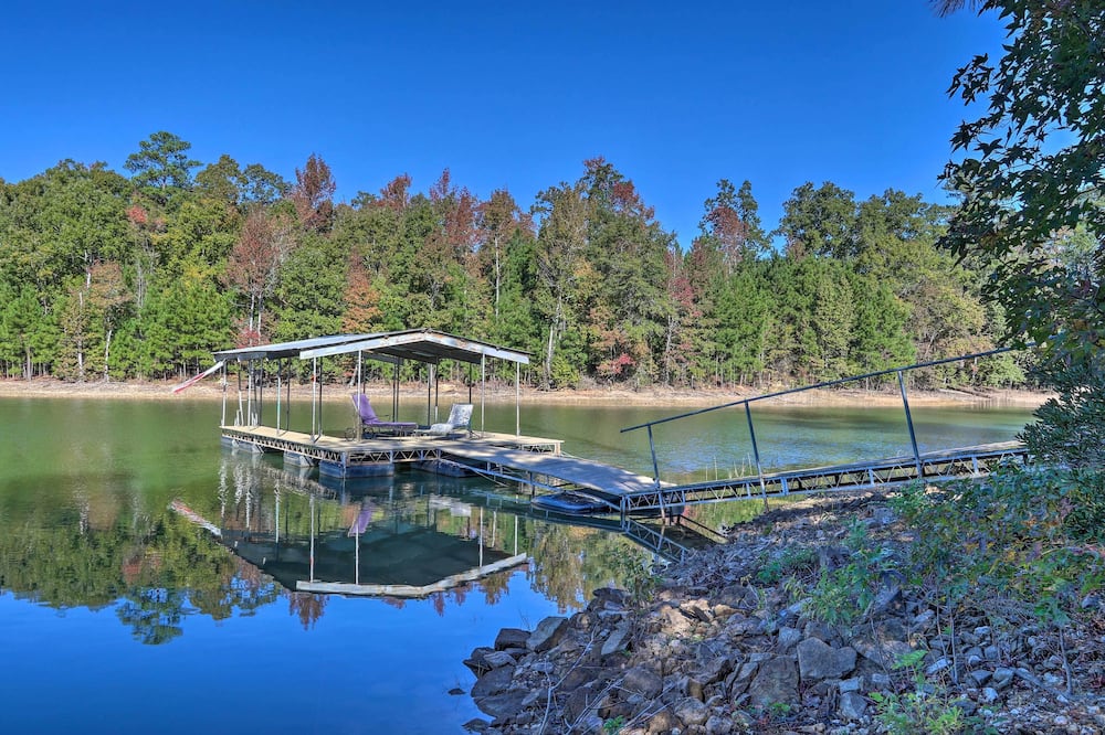 Clarks Hill Lake Area Home w/ Pool & Dock! - Phinizy, GA