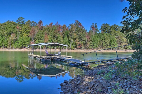 House (3 Bedrooms) | Interior - Clarks Hill Lake Area Home w/ Pool & Dock! (Lincolnton)