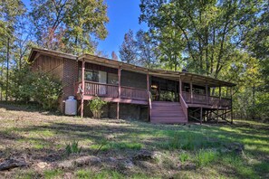 House (3 Bedrooms) | Interior - Clarks Hill Lake Area Home w/ Pool & Dock! (Lincolnton)