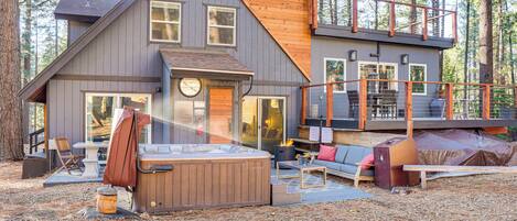 House (3 Bedrooms) | Front of property