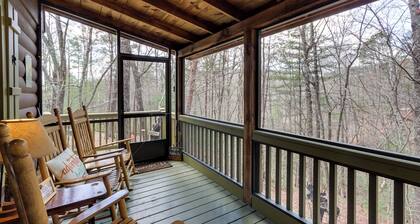 Blue Ridge Cozy Cabin in the Woods w/ Hot Tub!