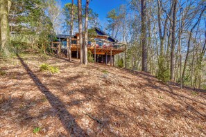 House (3 Bedrooms) | Interior - Classy Clayton Home w/ Views < 1 Mi to Downtown! (Clayton)