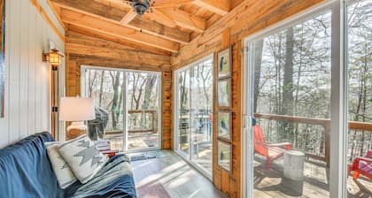 Classy Clayton Home w/ Views < 1 Mi to Downtown!