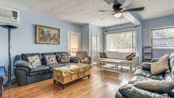 House (Multiple Bedrooms) | Interior