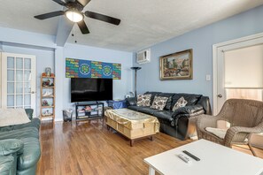 House (Multiple Bedrooms) | Interior