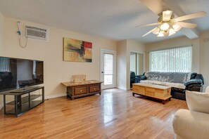 House (Multiple Bedrooms) | Interior