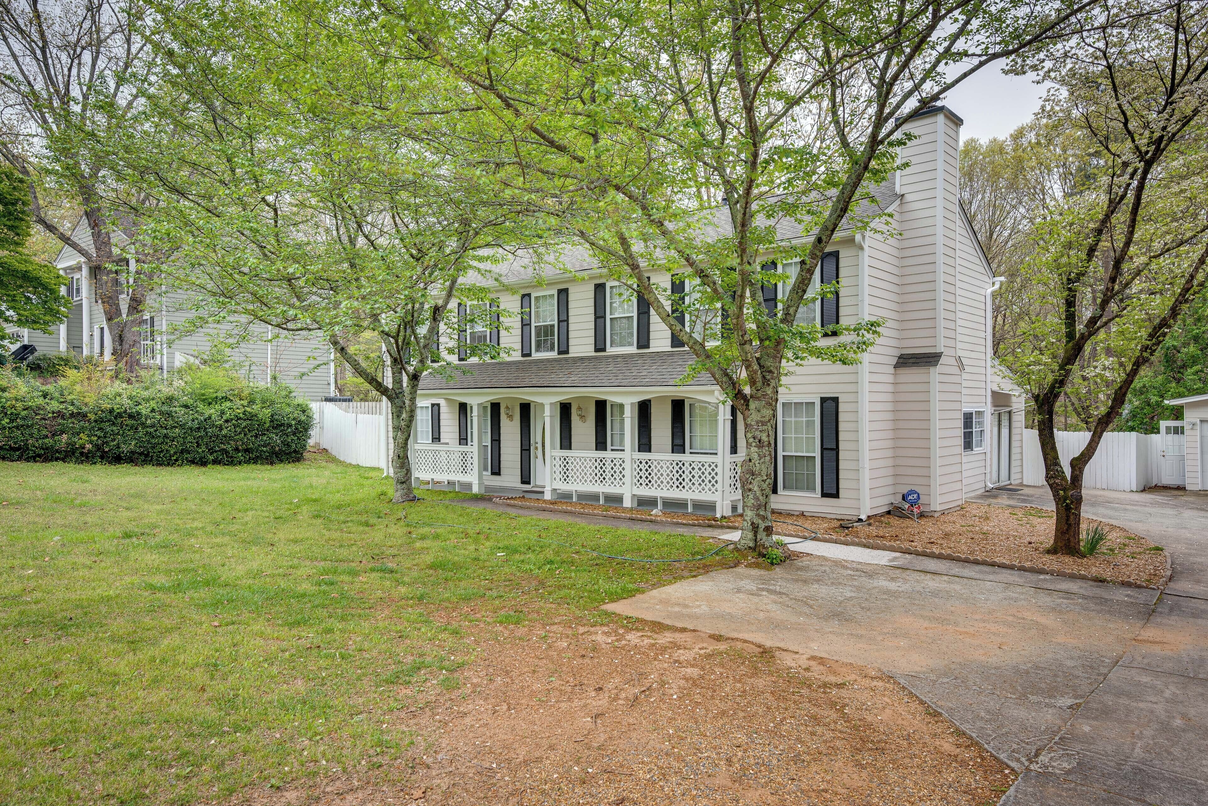 House (Multiple Bedrooms) | Interior