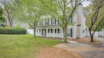 House (Multiple Bedrooms) | Interior