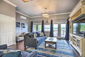 Hús (3 Bedrooms) | Að innan