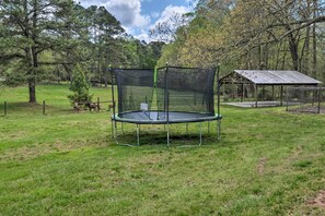 House (4 Bedrooms) | Interior - Marietta Family House w/ Game Room & Yard! (Marietta)