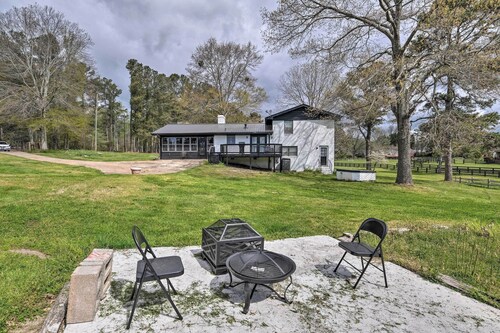 Marietta Family House w/ Game Room & Yard!