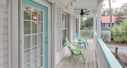 Lovely Tybee Island Home w/ Deck < 1 Mi to Beach!