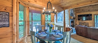 Mineral Bluff Cabin w/ Hot Tub + Game Room!