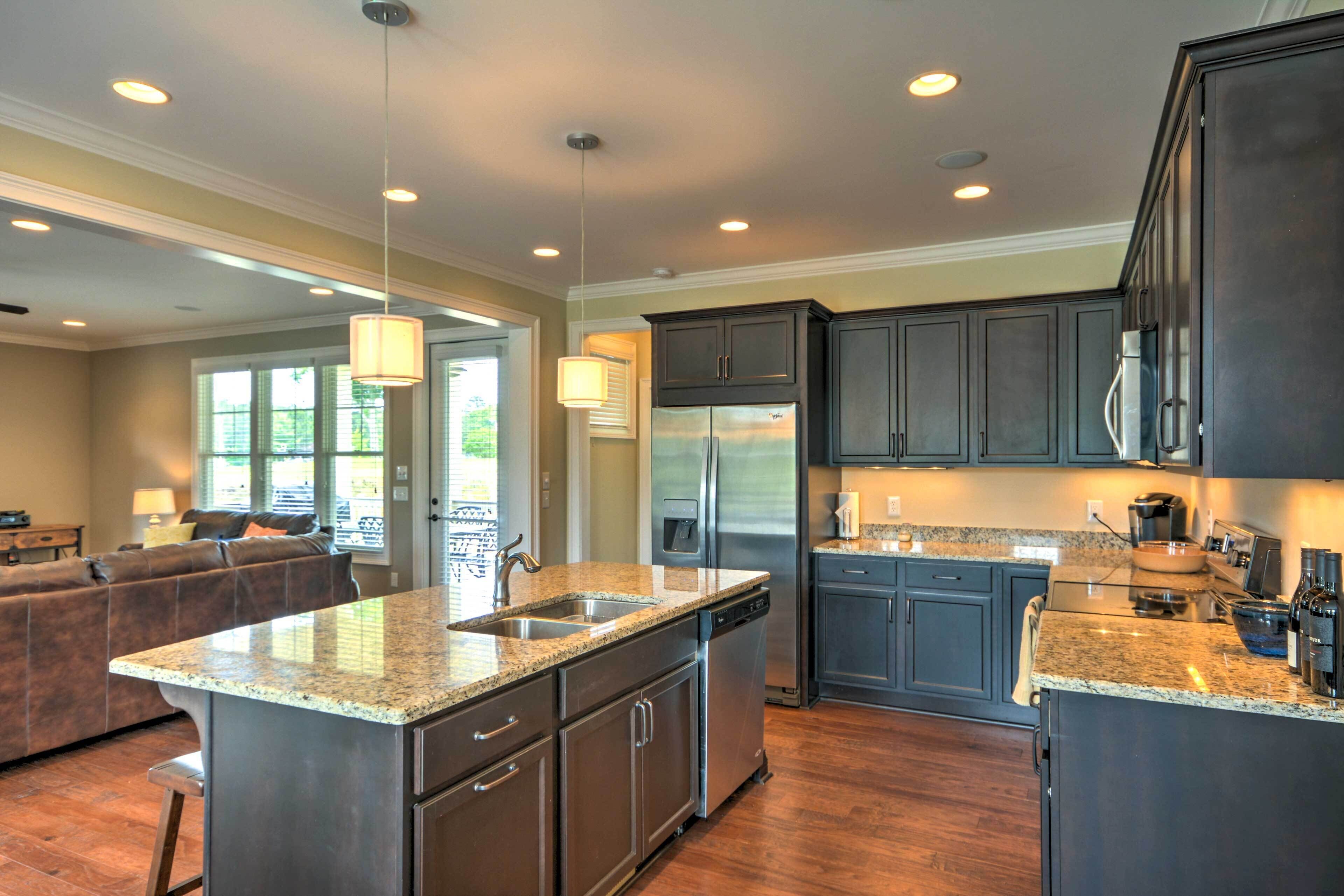 House (4 Bedrooms) | Interior