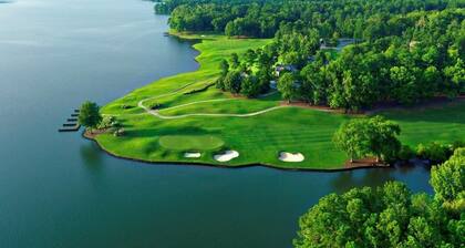 Spacious Family-friendly Retreat w/ Winter Rates!