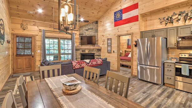 House (3 Bedrooms) | Private kitchen | Microwave, oven, stovetop, dishwasher - Coosawattee River Resort Cabin w/ Private Hot Tub! (Ellijay)