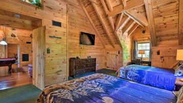 House (5 Bedrooms) | Interior