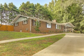 House (5 Bedrooms) | Interior - Lake + Dock Access: Peaceful Retreat in Duluth (Duluth)