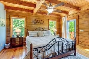 House (5 Bedrooms) | Interior - 'owl's Nest' Pet-friendly Cabin w/ Private Hot Tub (Ranger)