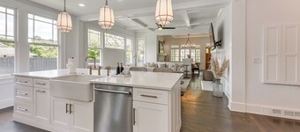 Updated Columbus Home < 3 Mi to Downtown!