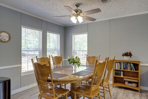 Cottage (2 Bedrooms) | Interior