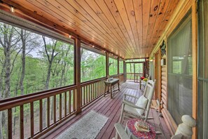 House (2 Bedrooms) | Interior - Peaceful Blue Ridge Cabin w/ Decks & Fire Pit (Blue Ridge)