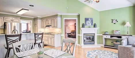 House (3 Bedrooms) | Interior