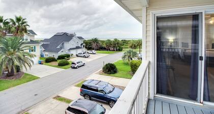 Elegant Tybee Island Townhome, Steps to Beach