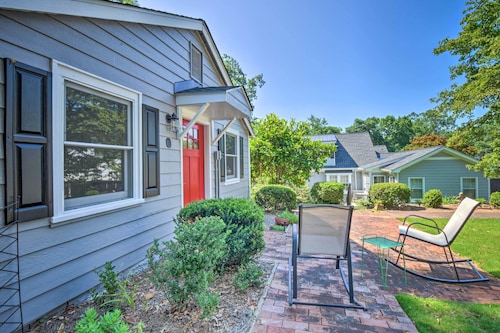 Cozy Athens Cottage: Walk to Sanford Stadium!