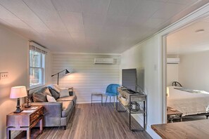 Cottage (1 Bedroom) | Interior