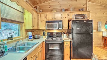 House (2 Bedrooms) | Bahagian dalam