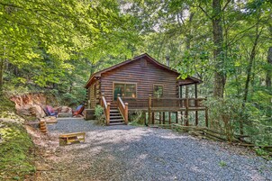 House (2 Bedrooms) | Front of property