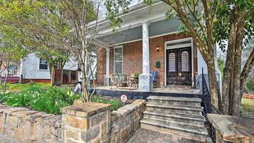 House (2 Bedrooms) | Bahagian dalam