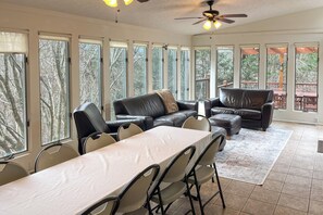 House (5 Bedrooms) | Interior - Large Dahlonega Home, Ideal for Family Gatherings! (Dahlonega)