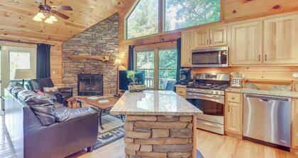 Hot Tub & Game Room: Charming Morganton Cabin!