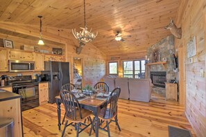 House (2 Bedrooms) | Interior - 5 Mi to Dtwn Blue Ridge: 'whitetail Retreat' (Blue Ridge)