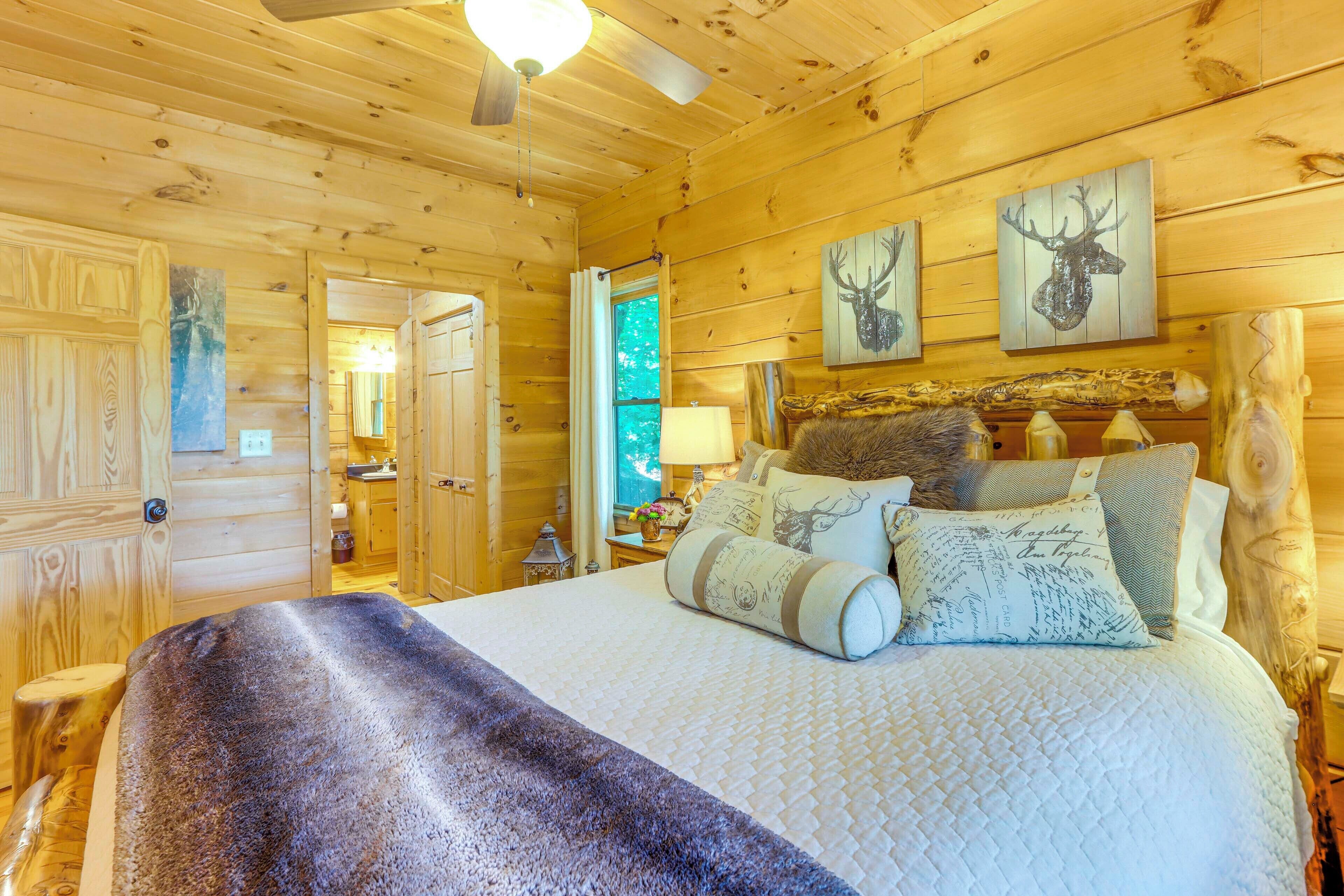 House (2 Bedrooms) | Interior