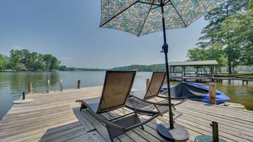 Cottage (2 Bedrooms) | Bagian depan properti