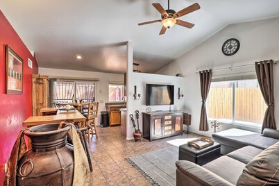 East Tucson House w/ Private Backyard & Fire Pit