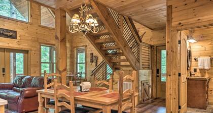 Peaceful Cabin on 3 Private Acres: Deck & Fire Pit