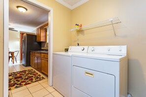 House (3 Bedrooms) | Interior - Charming Nashville Home Near Restaurants & Bars! (Nashville)