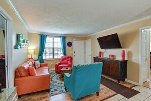 House (3 Bedrooms) | Interior - Charming Nashville Home Near Restaurants & Bars! (Nashville)