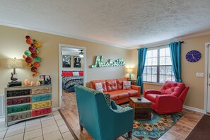 House (3 Bedrooms) | Front of property - Charming Nashville Home Near Restaurants & Bars! (Nashville)