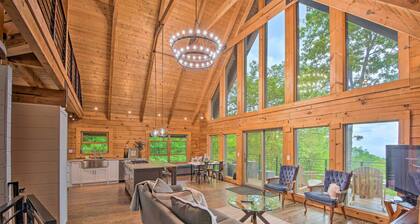 Luxe Jasper Cabin w/ Deck + Blue Ridge Mtn Views!
