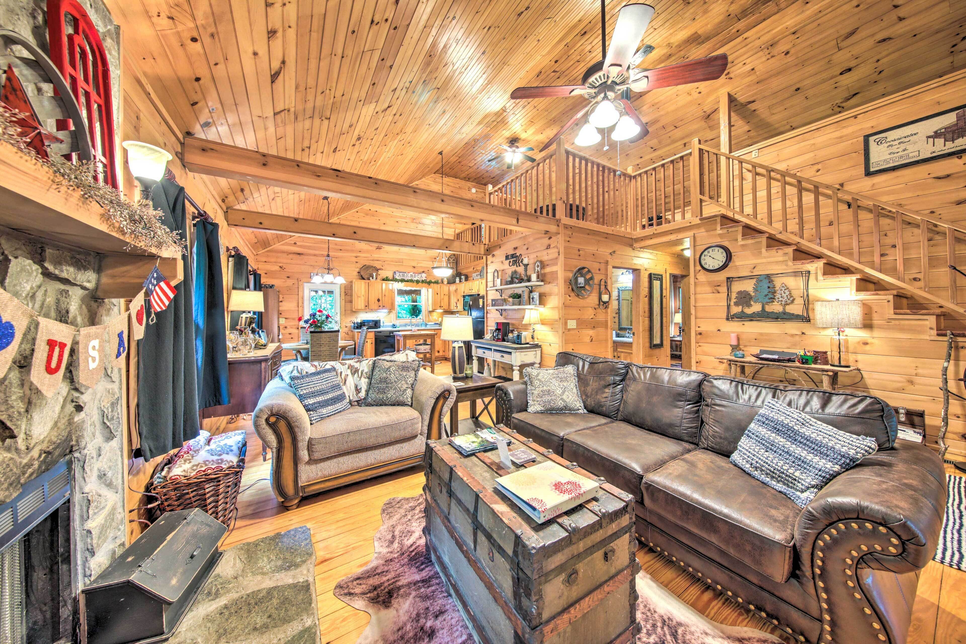 House (4 Bedrooms) | Interior
