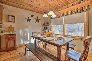 House (2 Bedrooms) | Interior
