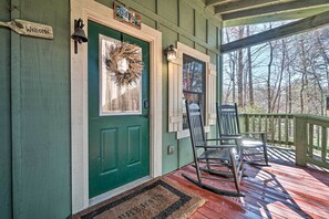 House (2 Bedrooms) | Interior - Outdoor Adventure - Charming Cabin w/ Hot Tub (Sautee Nacoochee)