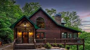 Unclassified image, 5 of 42, button - Luxe Blue Ridge Cabin Chasing Dreams w/ Hot Tub (Blue Ridge)